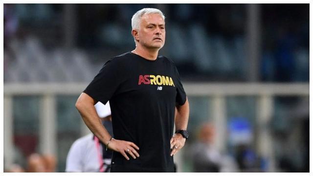 jose-mourinho-con-la-roma_4_1000x563.jpeg